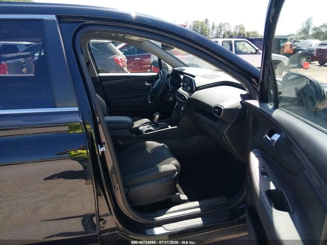 2019 HYUNDAI SANTA FE SE 5