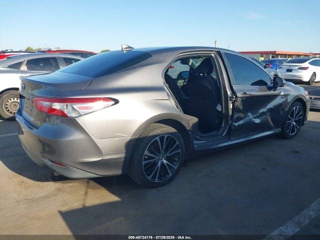 2019 TOYOTA CAMRY LE 6