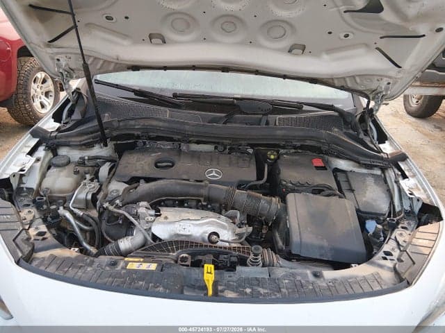2022 MERCEDES-BENZ GLA 250 4MATIC 10
