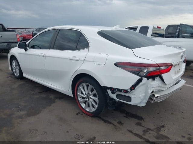 2021 TOYOTA CAMRY LE 3