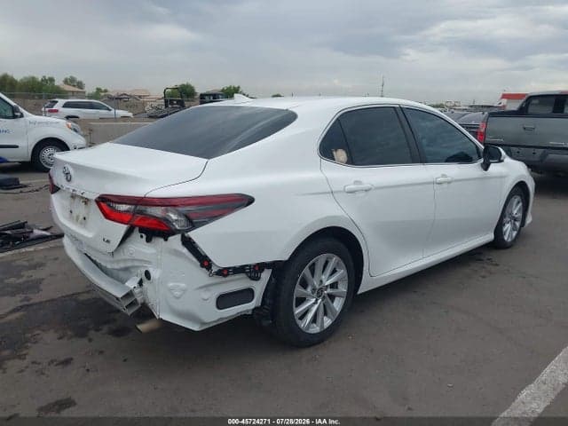 2021 TOYOTA CAMRY LE 4