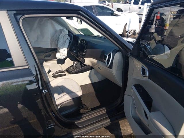 2025 KIA SOUL LX 5