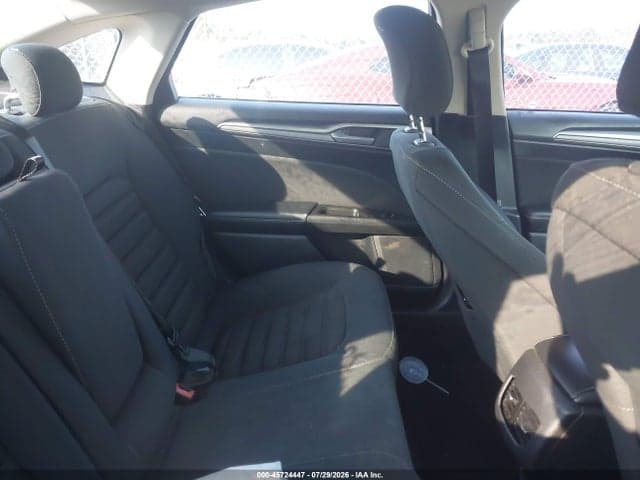 2017 FORD FUSION SE 8
