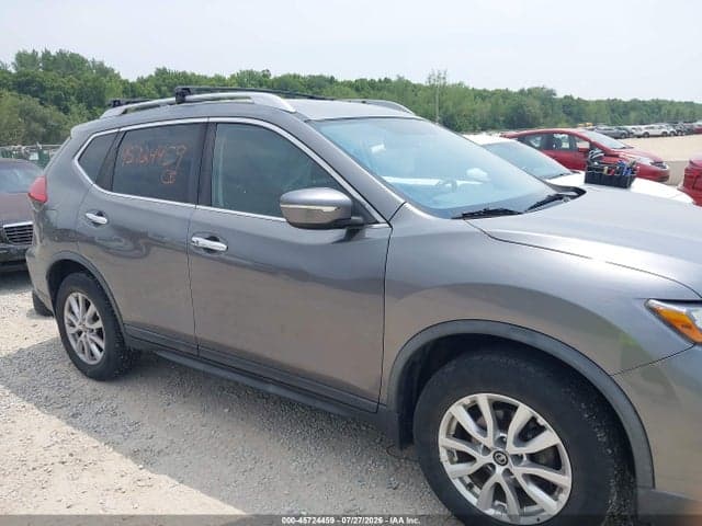 2017 NISSAN ROGUE SV 13