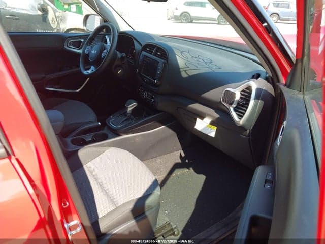2025 KIA SOUL LX 5