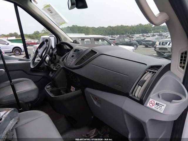2019 FORD TRANSIT-250 5