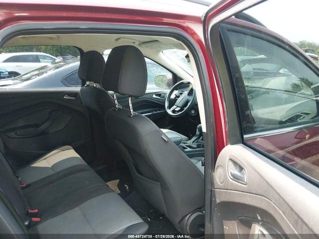 2017 FORD ESCAPE SE 8