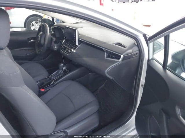 2020 TOYOTA COROLLA LE 5