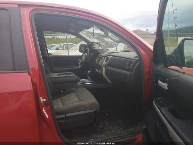 2018 TOYOTA TUNDRA SR5 5.7L V8 5