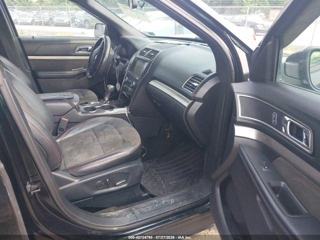 2018 FORD EXPLORER XLT 5