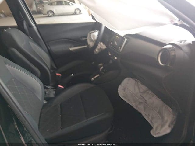 2020 NISSAN KICKS SV XTRONIC CVT 5