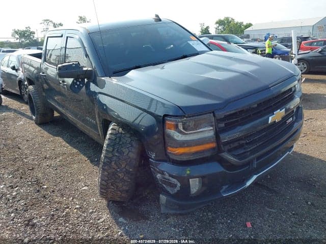 2017 CHEVROLET SILVERADO 1500 LT - 1