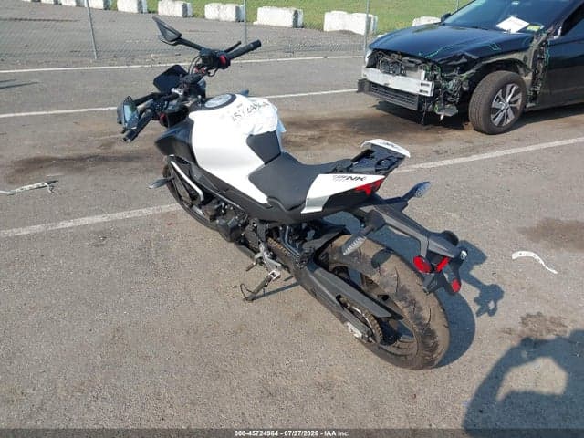 2024 CF MOTO 450NK 3