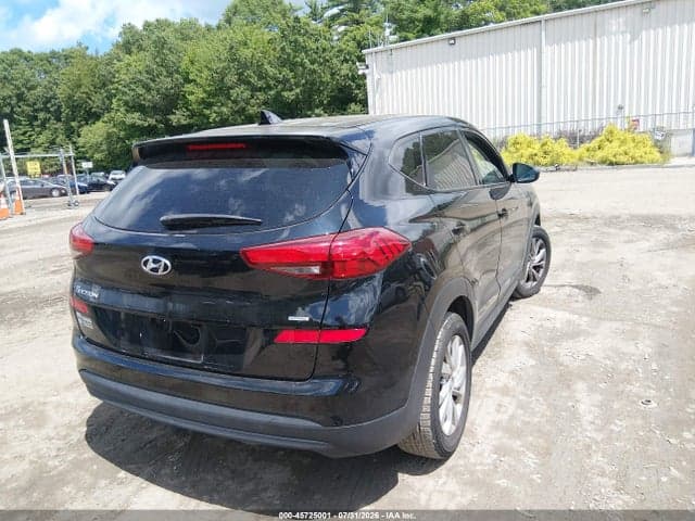 2021 HYUNDAI TUCSON SE 4