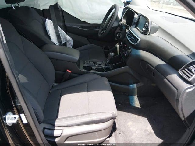 2021 HYUNDAI TUCSON SE 5
