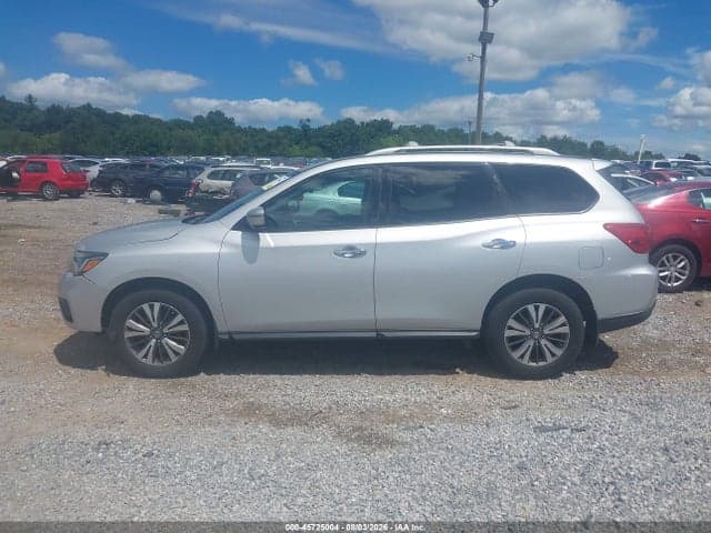 2017 NISSAN PATHFINDER SL 14