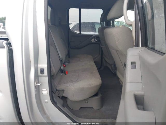 2021 NISSAN FRONTIER SV 4X4 8