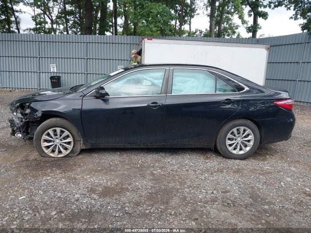 2017 TOYOTA CAMRY LE/XLE/SE/XSE 15