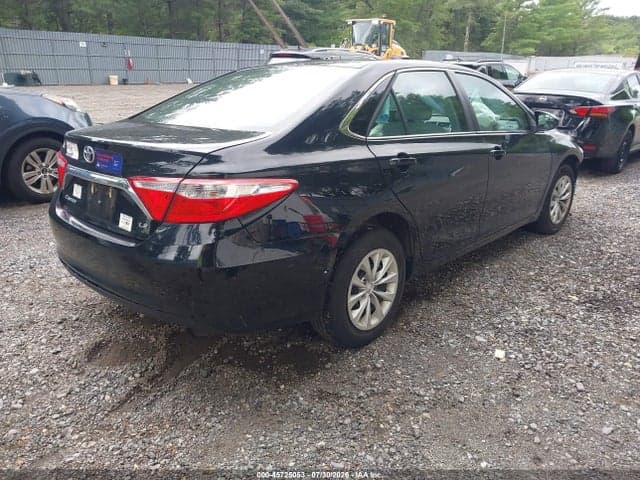 2017 TOYOTA CAMRY LE/XLE/SE/XSE 4