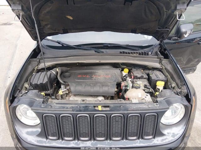 2017 JEEP RENEGADE TRAILHAWK 10