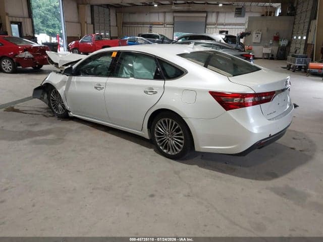 2017 TOYOTA AVALON LIMITED 3