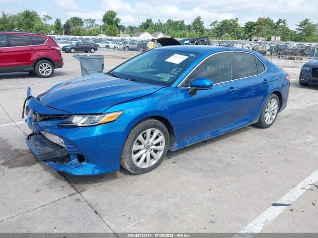 2020 TOYOTA CAMRY LE 2