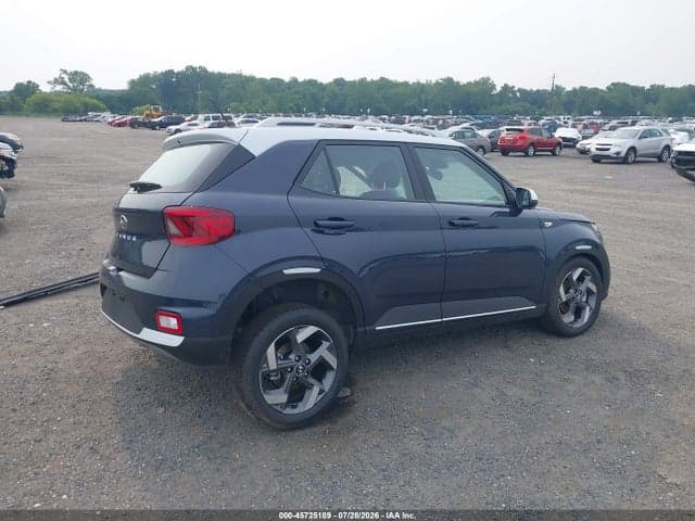 2026 HYUNDAI VENUE SEL W/TWO-TONE ROOF 4