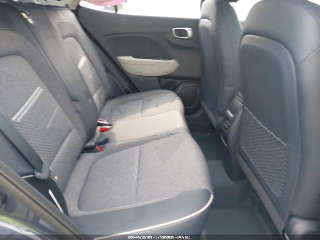 2026 HYUNDAI VENUE SEL W/TWO-TONE ROOF 8