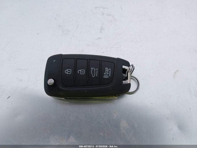 2020 HYUNDAI ACCENT SE 11