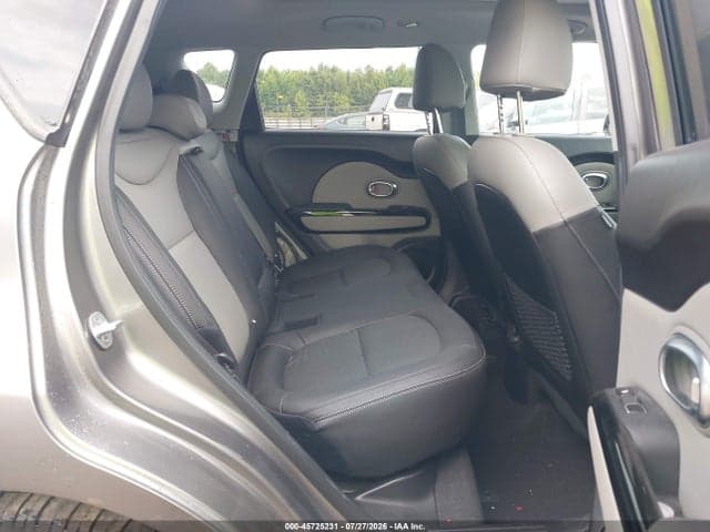 2018 KIA SOUL + 8