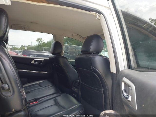2020 NISSAN PATHFINDER SL 4WD 8