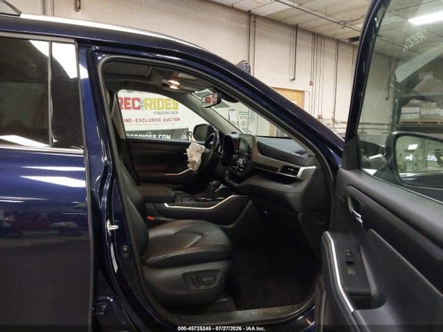 2021 TOYOTA HIGHLANDER XLE 5