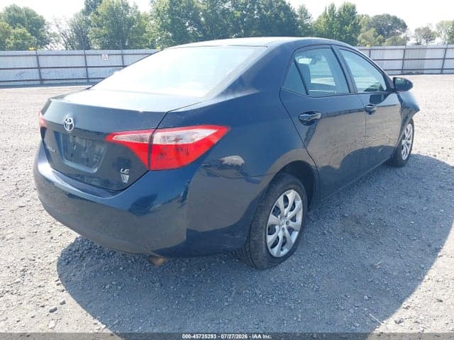 2018 TOYOTA COROLLA LE 4