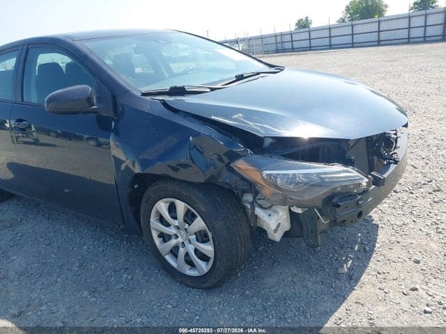 2018 TOYOTA COROLLA LE 6