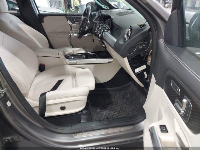 2026 MERCEDES-BENZ GLB 250 4MATIC 5