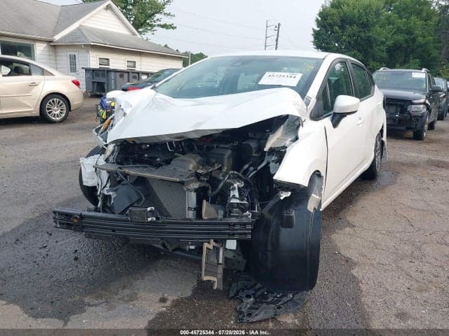2025 NISSAN VERSA 1.6 SV 6