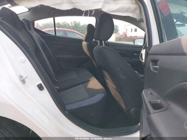 2025 NISSAN VERSA 1.6 SV 8