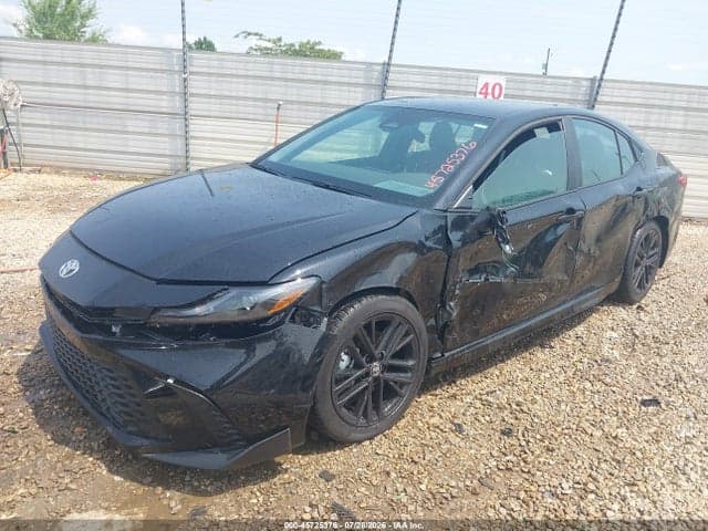 2026 TOYOTA CAMRY SE 2