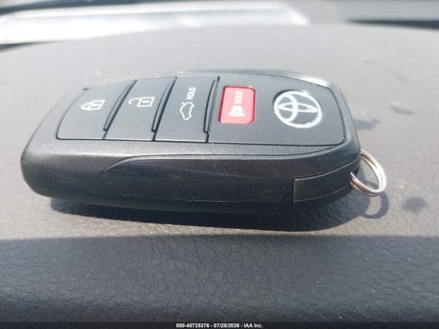 2026 TOYOTA CAMRY SE 11