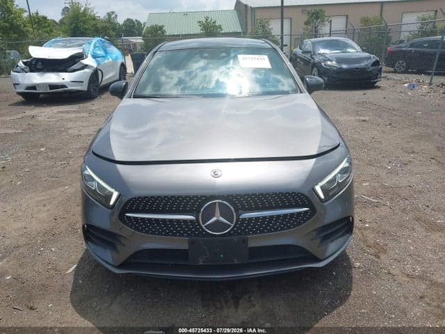 2019 MERCEDES-BENZ A 220 4MATIC 12
