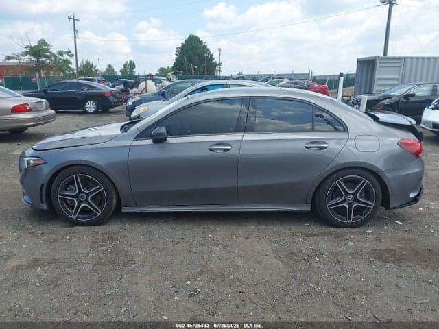 2019 MERCEDES-BENZ A 220 4MATIC 14