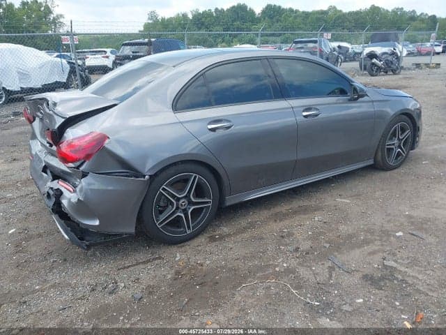 2019 MERCEDES-BENZ A 220 4MATIC 4