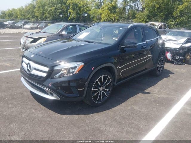 2017 MERCEDES-BENZ GLA 250 2
