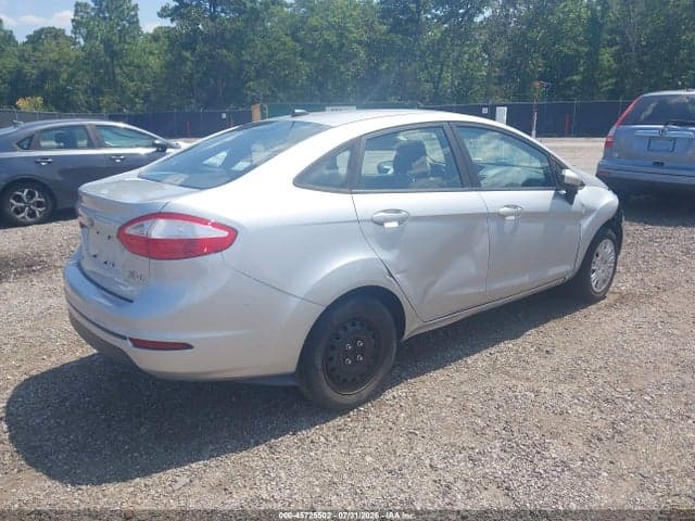 2017 FORD FIESTA S 4