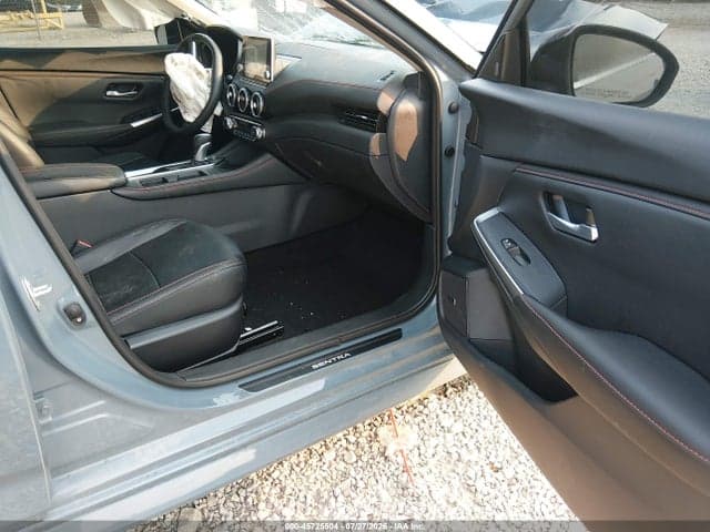 2025 NISSAN SENTRA SR 5