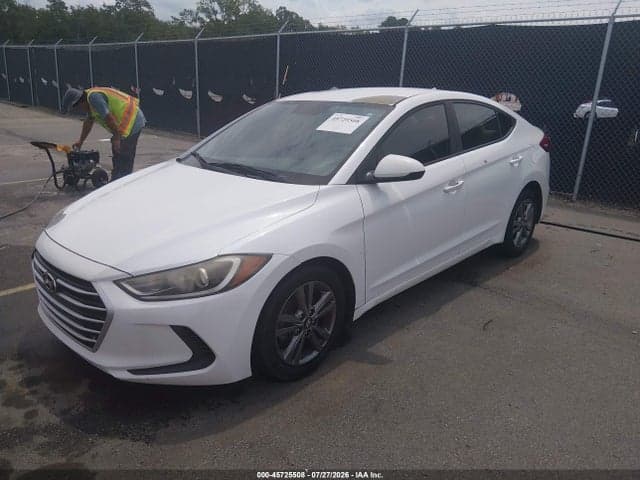 2017 HYUNDAI ELANTRA SE 2
