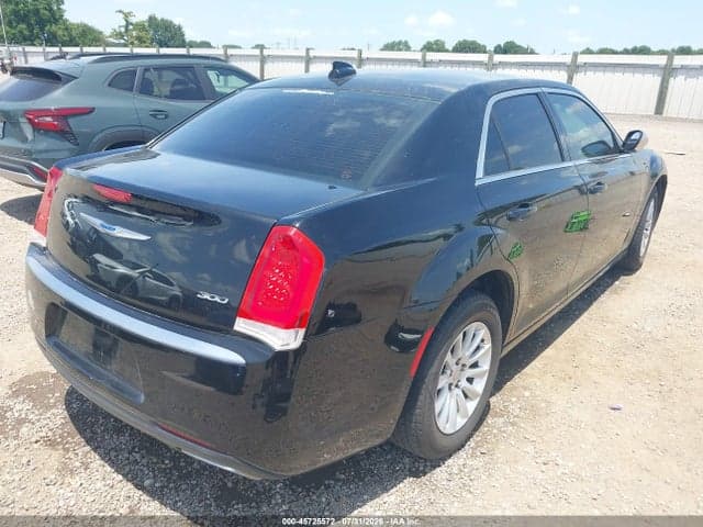 2019 CHRYSLER 300 TOURING 4