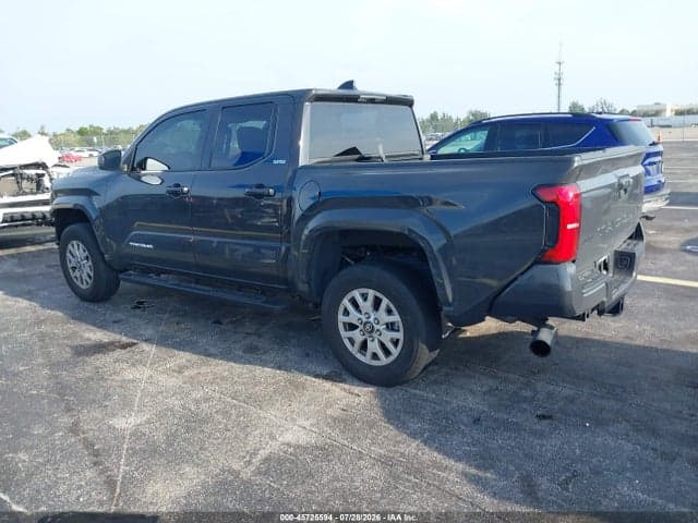 2024 TOYOTA TACOMA SR5 3