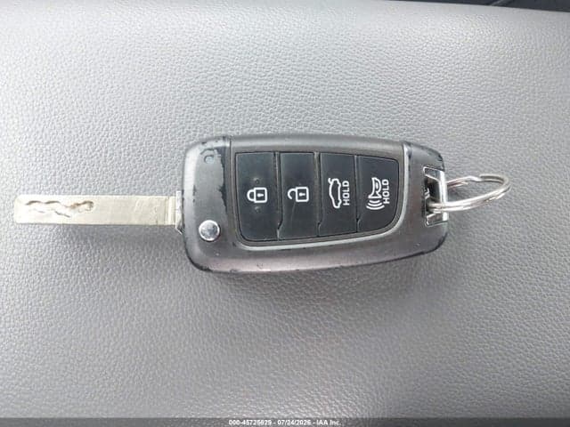 2021 HYUNDAI ELANTRA SE 11