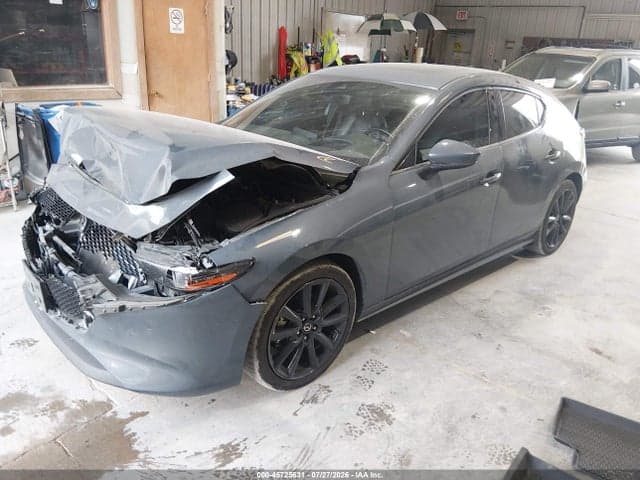 2022 MAZDA MAZDA3 PREMIUM 2